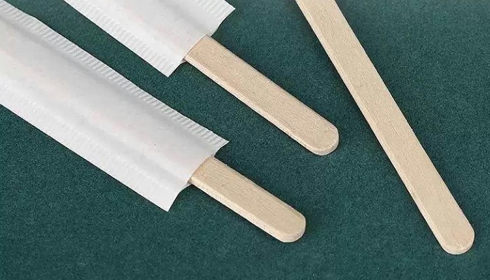 Individually wrapped wooden coffee stirrers for airline and hotel hygiene Individually wrapped wooden coffee stirrers for airline and hotel hygiene